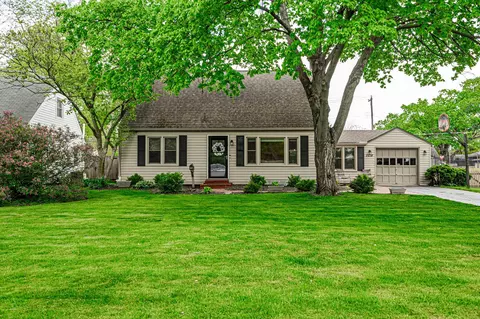 Exterior - 3218 Ainwick Rd, Columbus, OH 43221 photo 2 of 14