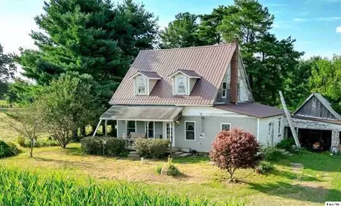 4380 Weaver Rd, Mount Vernon, OH 43050