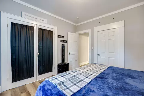 Bedroom - 1121 Elm St, Springfield, OH 45503 photo 4 of 6
