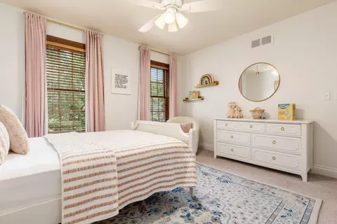 Bedroom - 4898 Donegal Cliffs Dr, Dublin, OH 43017 photo 5 of 8
