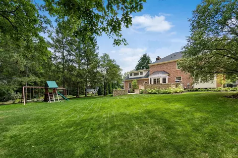 Exterior - 4898 Donegal Cliffs Dr, Dublin, OH 43017 photo 19 of 20