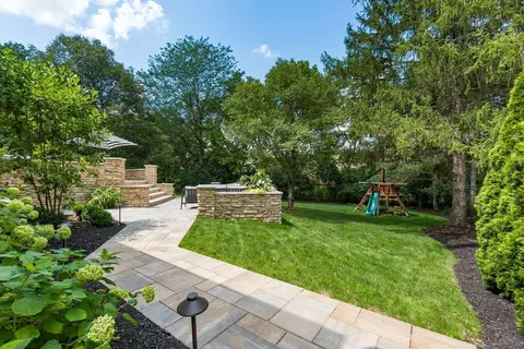 Exterior - 4898 Donegal Cliffs Dr, Dublin, OH 43017 photo 13 of 20