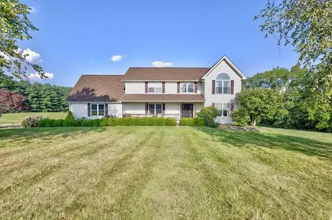 15550 Lucerne Rd, Fredericktown, OH 43019