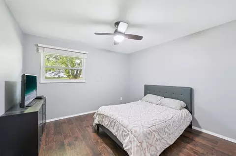 Bedroom - 11216 Lakeview Dr, Orient, OH 43146 photo 5 of 7