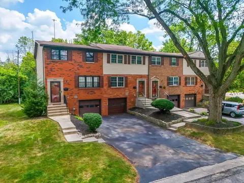 2866 Kingsrowe Ct #38, Columbus, OH 43209