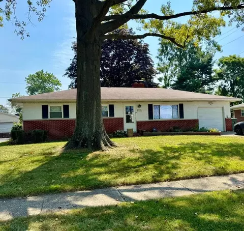 5506 Sandalwood Blvd, Columbus, OH 43229