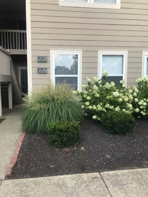 3526 Fishinger Mill Dr, Hilliard, OH 43026
