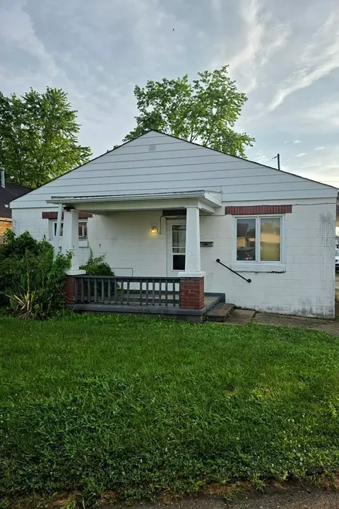 24 Leggett Ave, Chillicothe, OH 45601