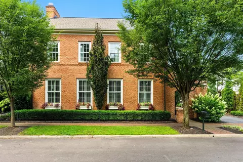 6 Ealy Xing S, New Albany, OH 43054