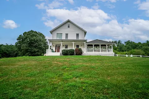 11171 Lawyers Rd, Thornville, OH 43076