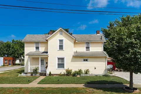 404 Garfield Ave, Lancaster, OH 43130