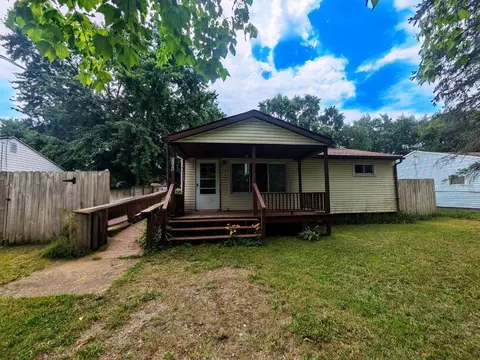 1105 River Dr, Mansfield, OH 44906