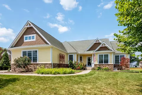 456 Adrian Dr, Delaware, OH 43015 photo 3