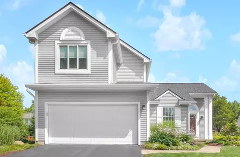 3736 Seattle Slew Dr, Columbus, OH 43221