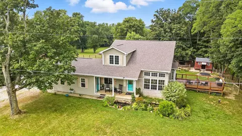 8705 New Salem Rd NE, Pleasantville, OH 43148