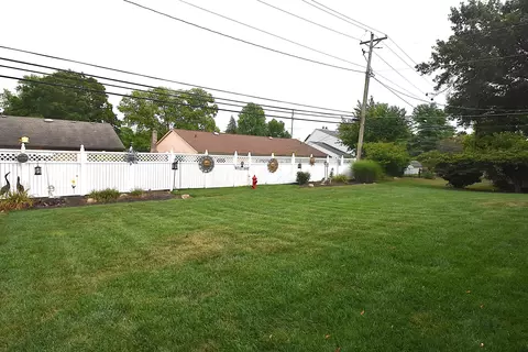52 Hanby Ave, Westerville, OH 43081