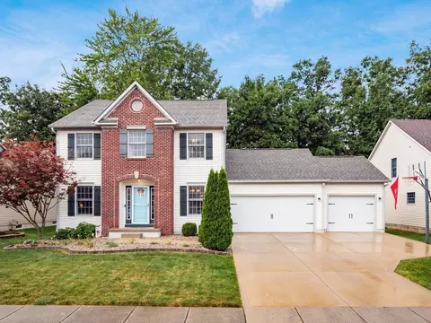 1816 Deer Crossing Dr, Marysville, OH 43040