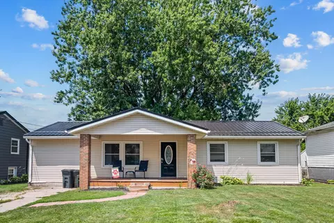 1406 Plantation Dr, Marion, OH 43302