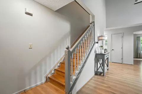 Entry Way - 172 Beech Dr, Delaware, OH 43015 photo 1 of 2