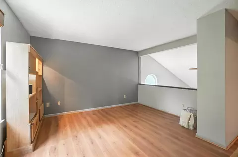 Living - 172 Beech Dr, Delaware, OH 43015 photo 5 of 8