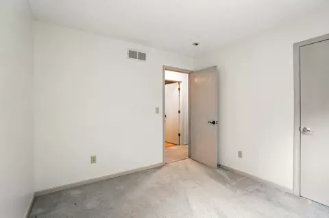 Bedroom - 172 Beech Dr, Delaware, OH 43015 photo 6 of 8