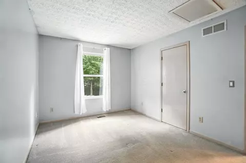 Bedroom - 172 Beech Dr, Delaware, OH 43015 photo 8 of 8