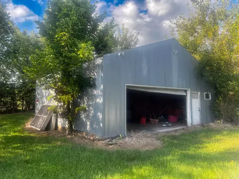 Exterior - 10819 Thrailkill Rd, Orient, OH 43146 photo 13 of 21