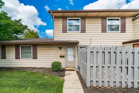 2485 Nassau Dr, Columbus, OH 43232