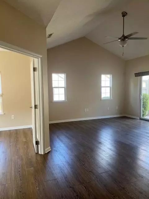 95 Jonathan Dr, Heath, OH 43056 photo 16