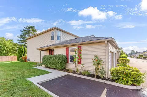 5600 Valencia Park Blvd, Hilliard, OH 43026