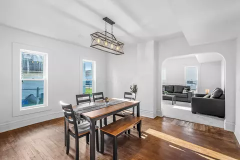 Dining - 332 Quarry St, Marion, OH 43302 photo 3 of 3