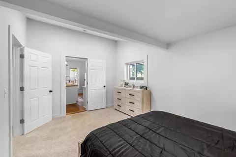 Bedroom - 332 Quarry St, Marion, OH 43302 photo 3 of 7