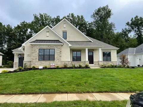 7821 Genova Dr, Galena, OH 43021