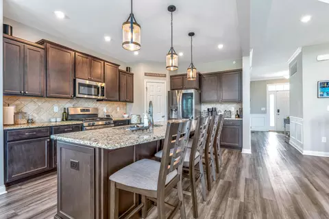 Kitchen - 6894 Streamside Dr, Galena, OH 43021 photo 4 of 4