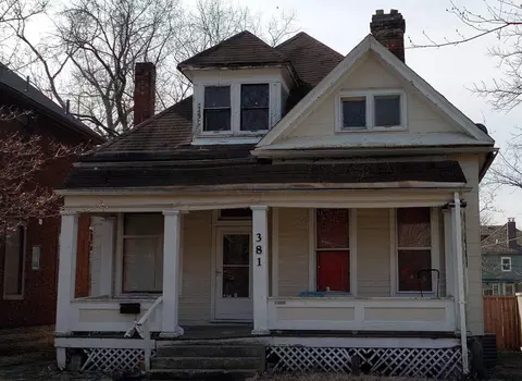 381 E Oakland Ave, Columbus, OH 43202
