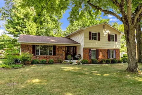 162 Devon Rd, Delaware, OH 43015