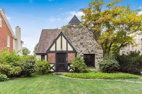 2717 E Broad St, Bexley, OH 43209