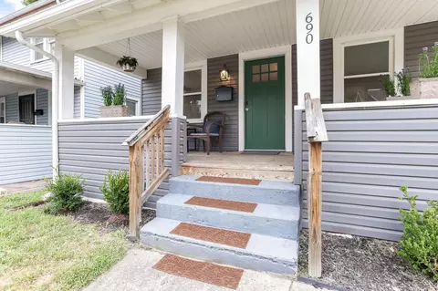 690 E Kossuth St, Columbus, OH 43206 photo 5