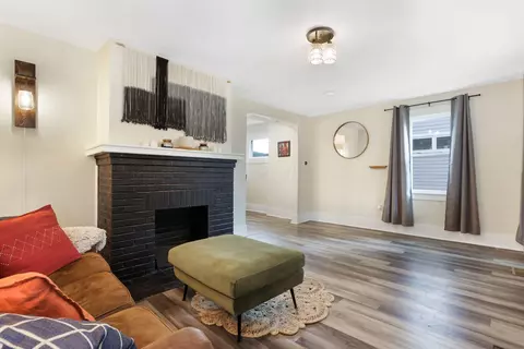 690 E Kossuth St, Columbus, OH 43206 photo 14