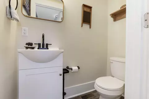 690 E Kossuth St, Columbus, OH 43206 photo 23