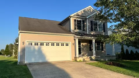 6864 Mac Dr, Canal Winchester, OH 43110