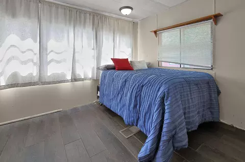 Bedroom - 4 Ravine Ridge Dr, Delaware, OH 43015 photo 2 of 2