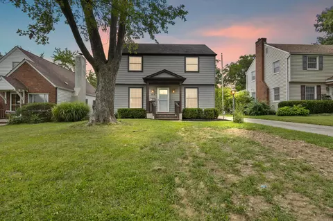164 E Weisheimer Rd, Columbus, OH 43214