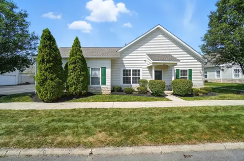 6039 Avatar Dr, New Albany, OH 43054