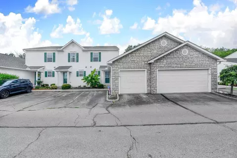 4708 Parrau Dr #60D, Columbus, OH 43228