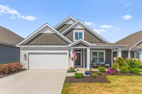 399 Village Ln, Sunbury, OH 43074