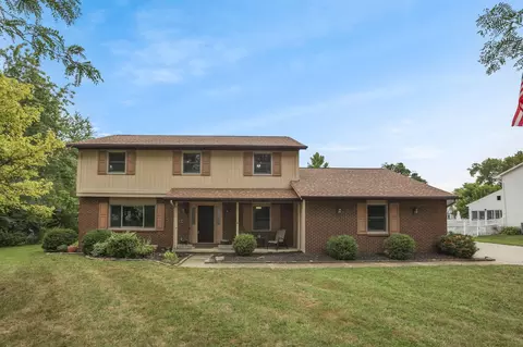 4247 Unroe Ave, Grove City, OH 43123