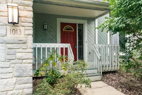 1013 Lori Ln, Westerville, OH 43081