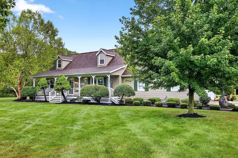 9271 Long Rd, Ostrander, OH 43061