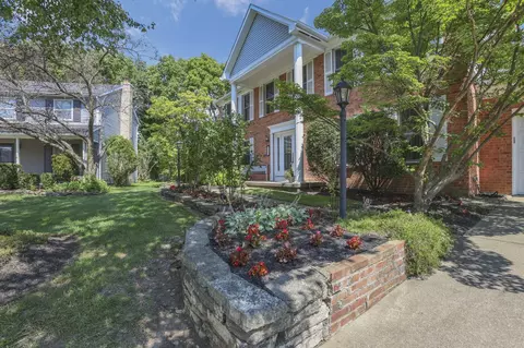 Exterior - 5263 Whitegate Ct, Dublin, OH 43016 photo 6 of 24